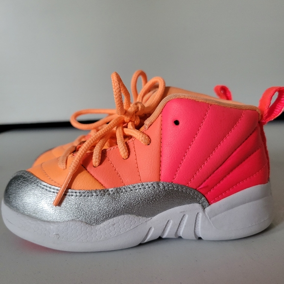 Air Jordan - Picture 4 of 5